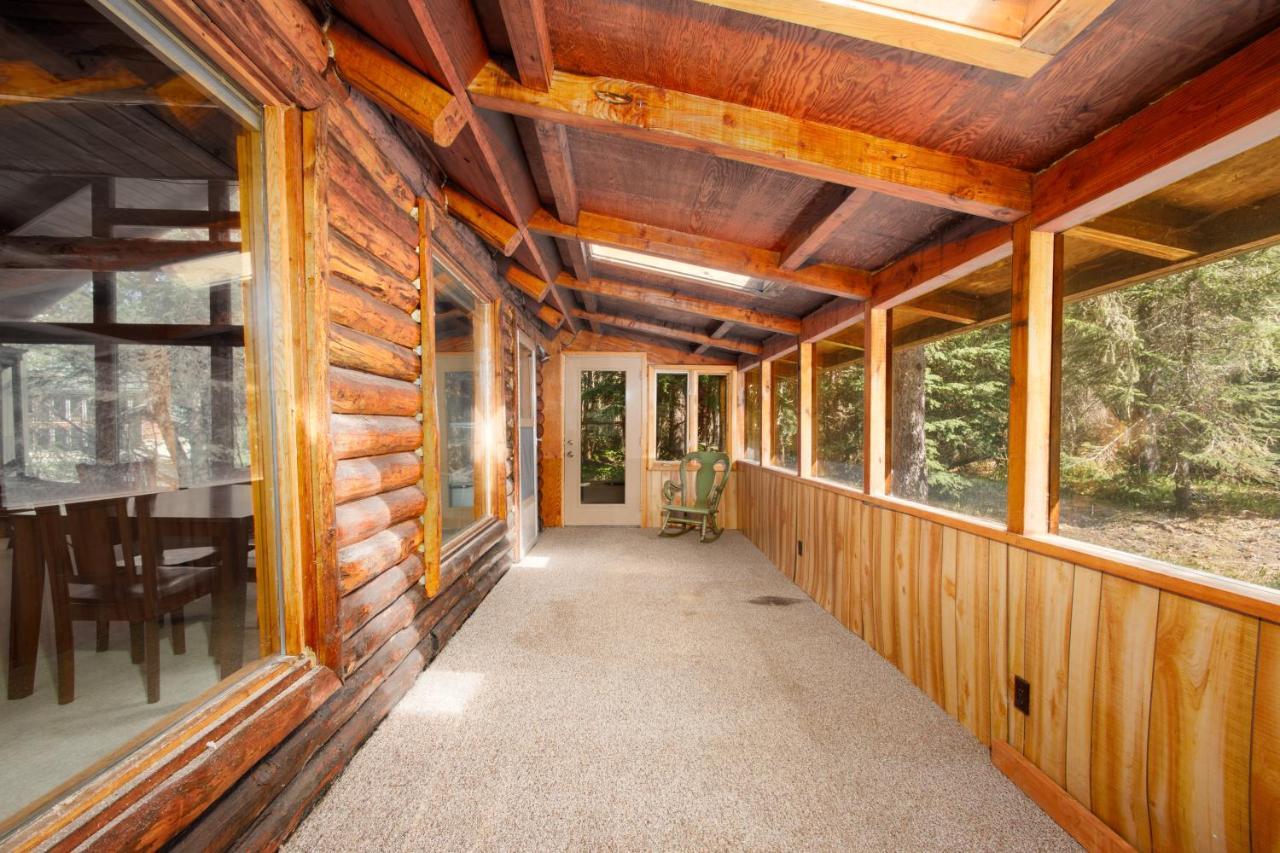 Alpine Meadows Log Cabin Girdwood Luaran gambar