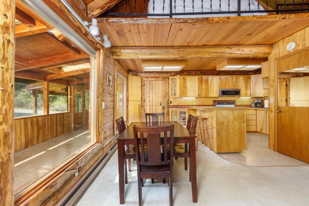 Alpine Meadows Log Cabin Girdwood Luaran gambar