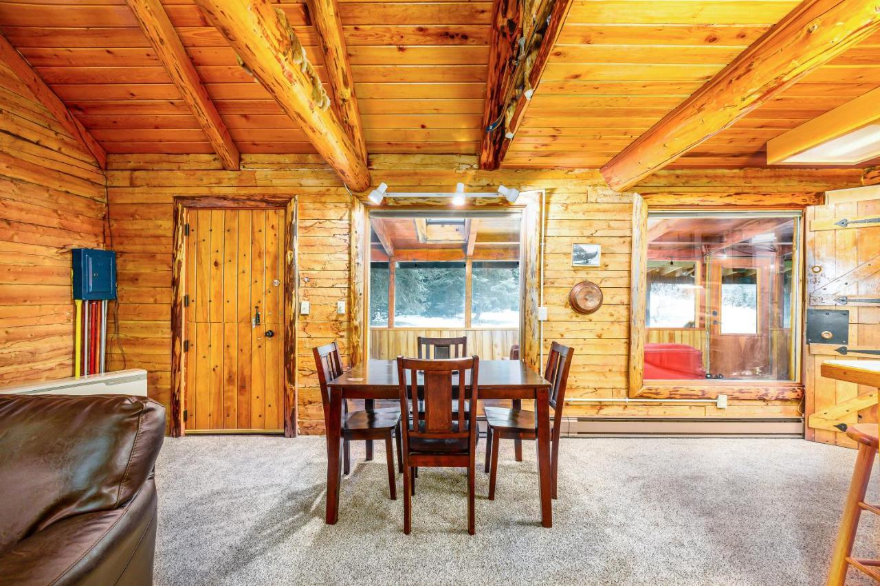 Alpine Meadows Log Cabin Girdwood Luaran gambar